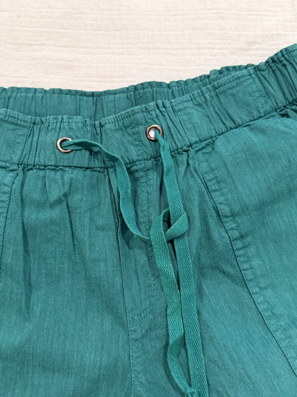 Kut from the Kloth shorts - Picture 2 of 4